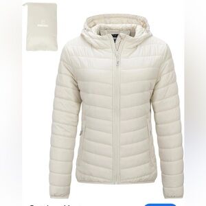 Outdoor Ventures Women's Packable Lightweight Puffer Jacket with Hood